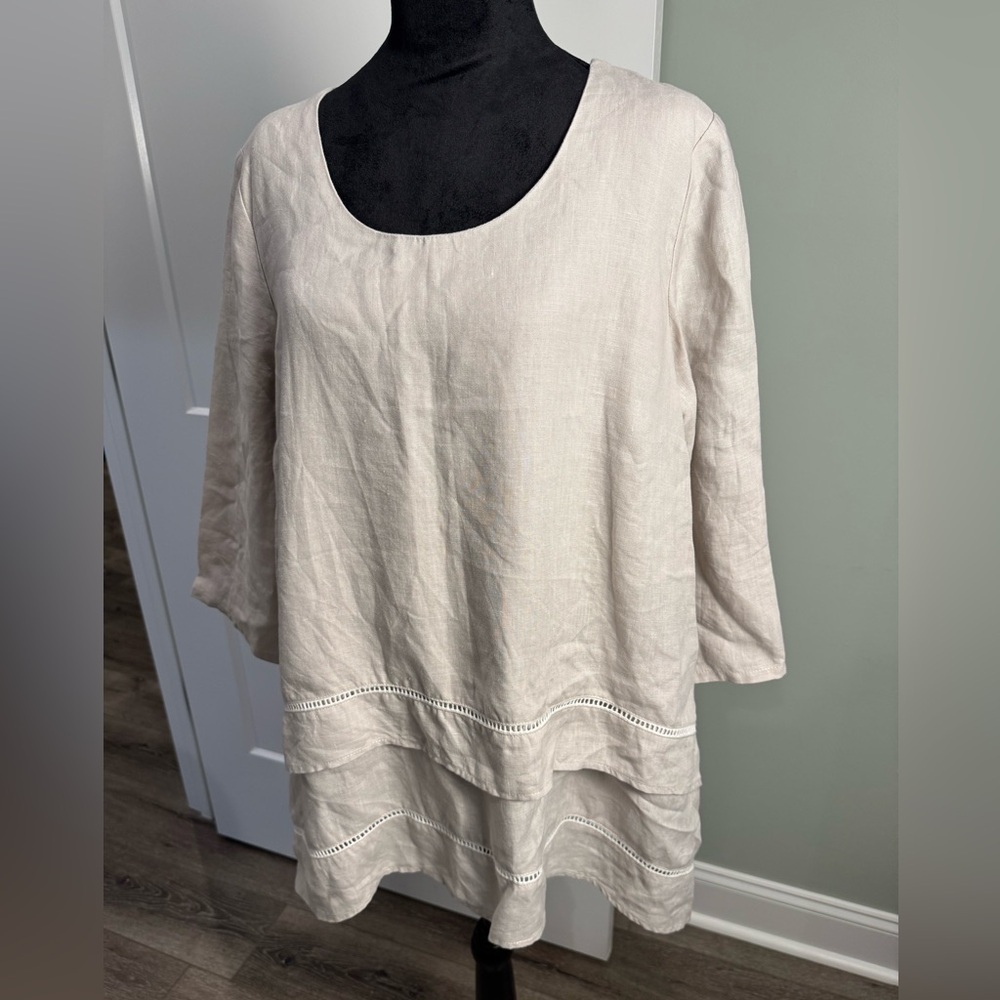 Et’Lois cream linen blouse 3/4 length sleeves natural fiber